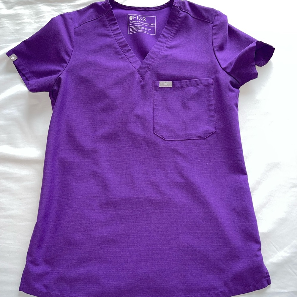 Figs scrubs